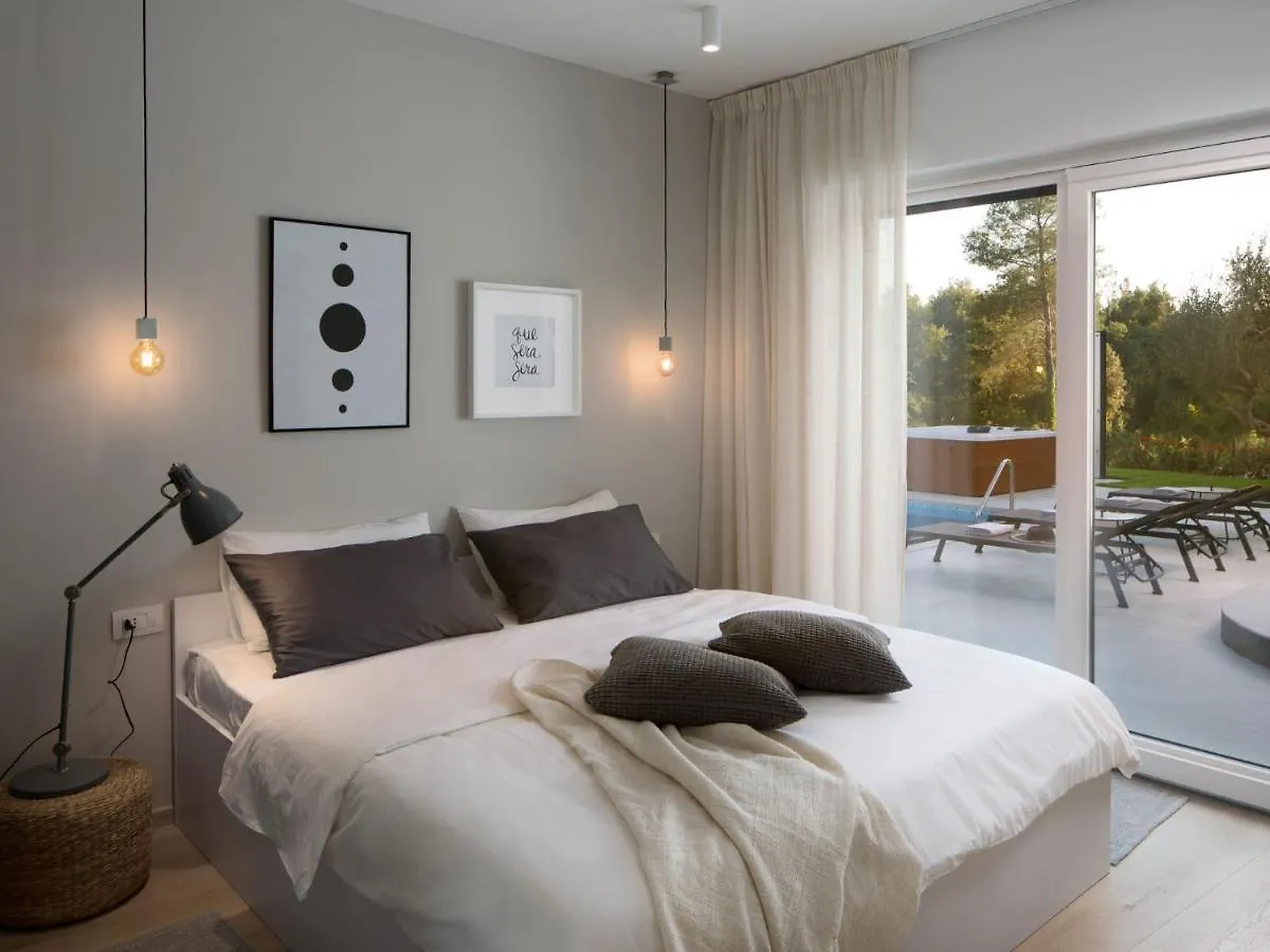 Villa Santa Marina By Interhome Tar-Vabriga